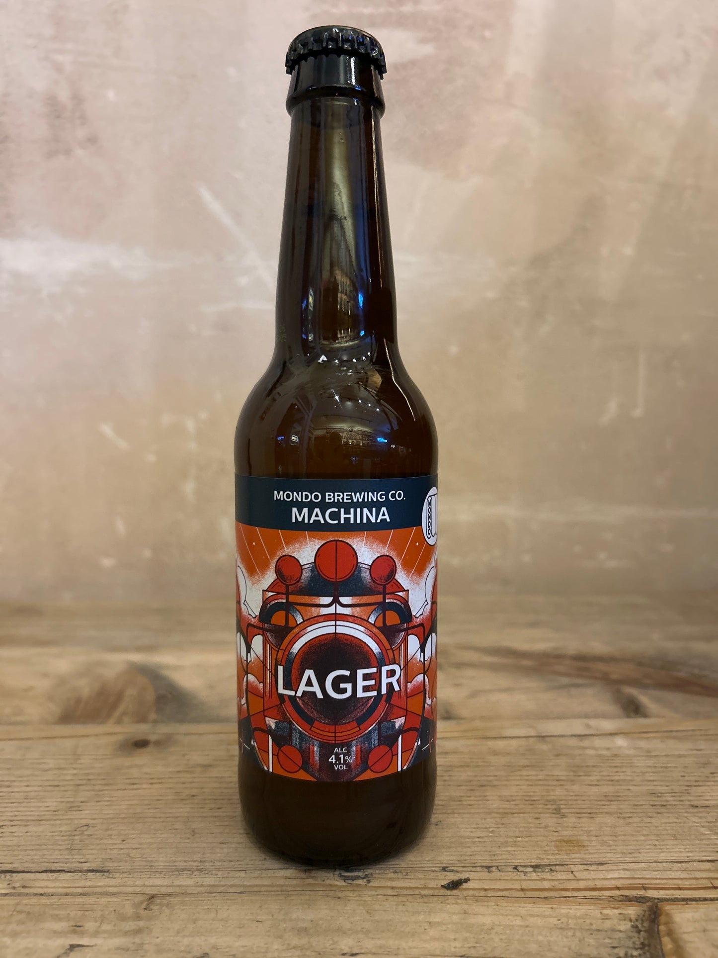 Mondo 4.1% Machina Helles Lager 330ml bottle
