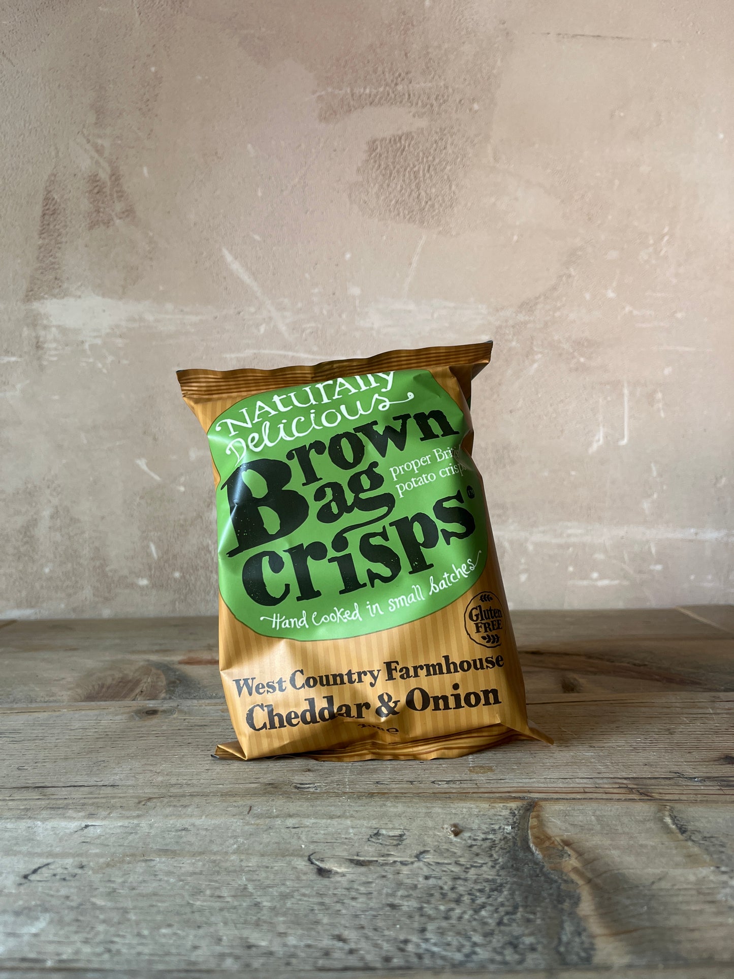 Brown Bag Crisps West Country Farmhouse Cheddar & Onion