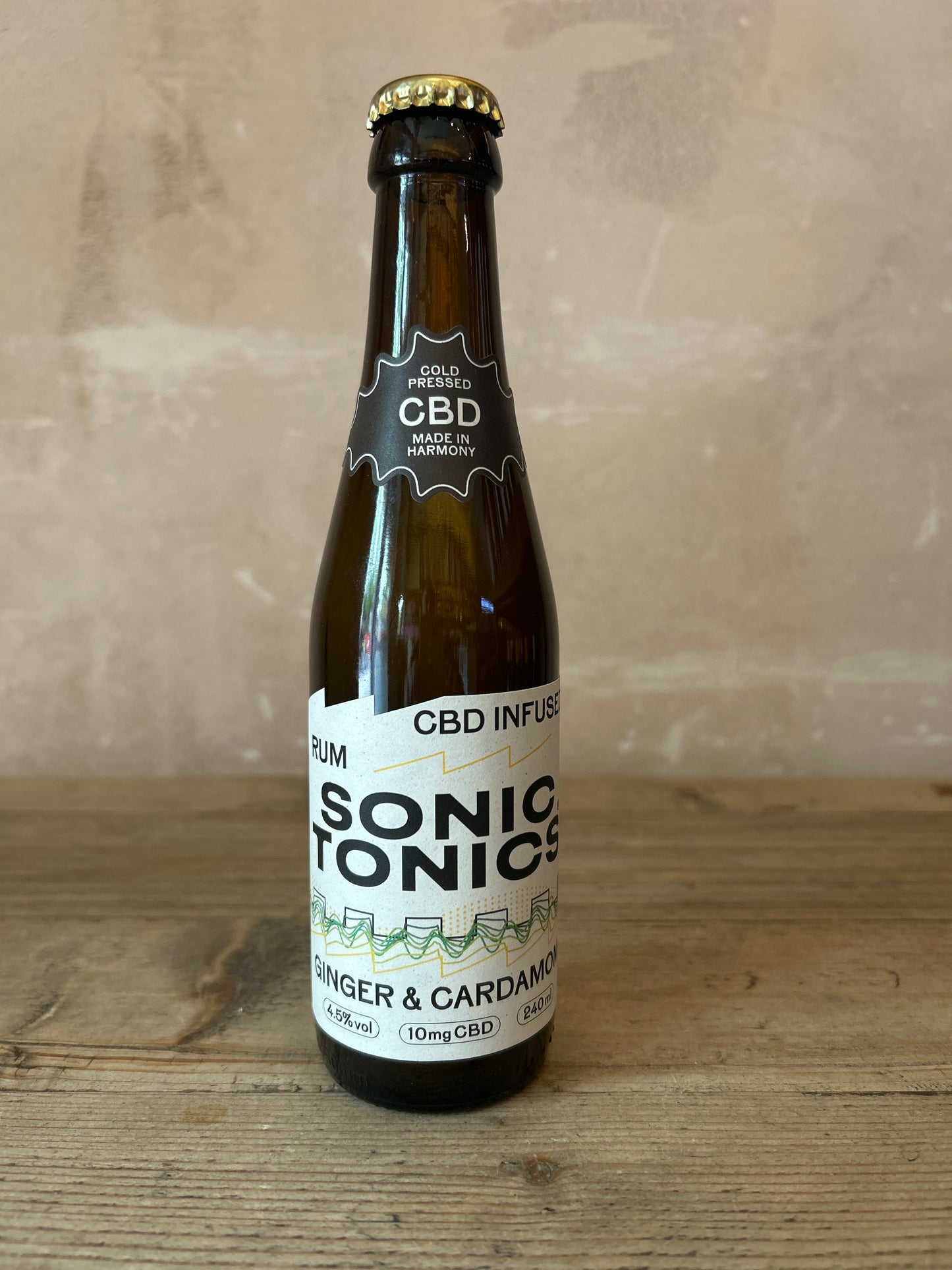 Sonic Tonics CBD Infused Sparkling Rum Tonic - Ginger & Cardamom 4.5% 240ml Bottle