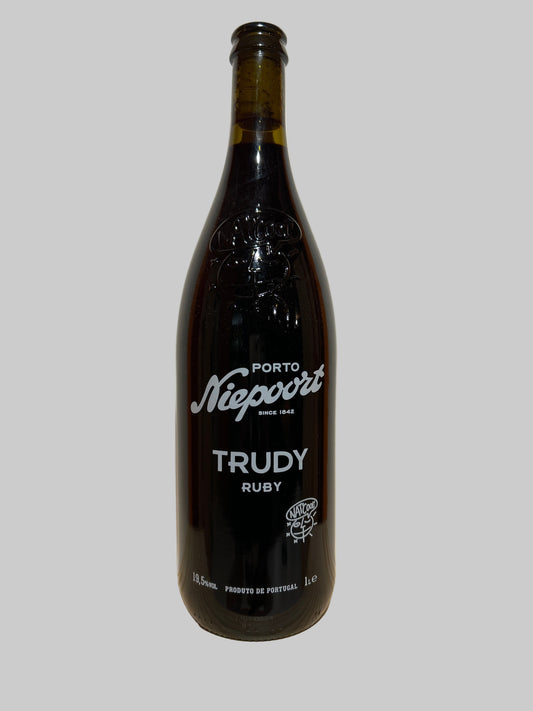 NatCool Trudy NV, Niepoort